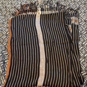 Black and gold scarf